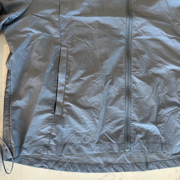 ZYIA Active Drawstring Gray Windbreaker NWT - Picture 12 of 12